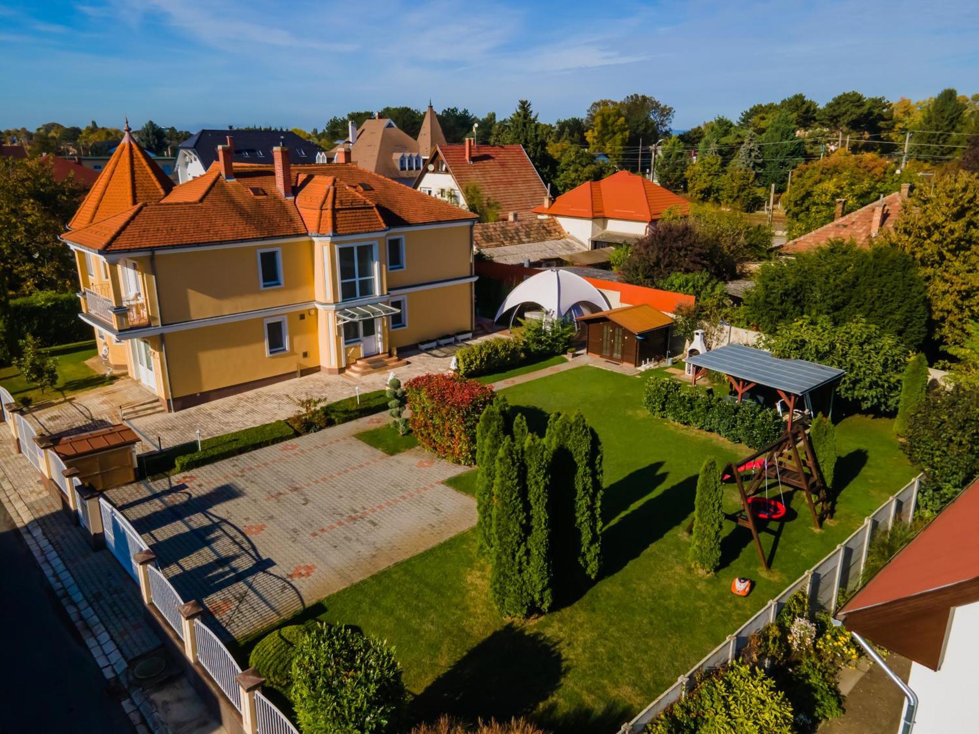 Korponyi Villa 希欧福克 外观 照片